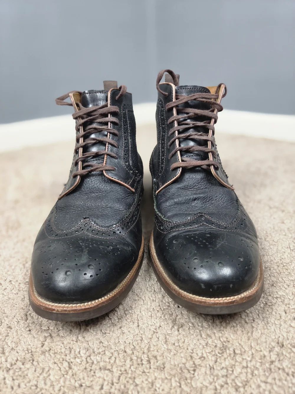 Classic Men's Leather Wingtip Boot in Dark Brown